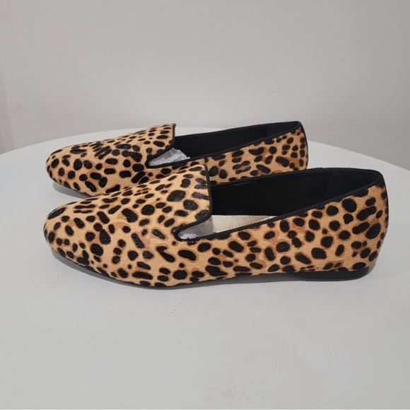 Birdies Starling Cheetah Calf Hair
Loafer Flat Smoking Slippers Size 7 - Picture 2 of 9